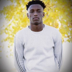 Meet your Posher, Zachery